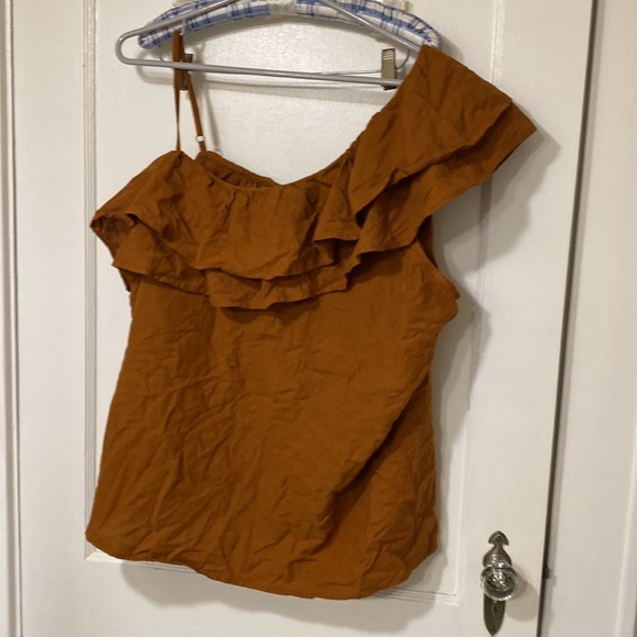 Old navy one sleeve shirt - Picture 3 of 4